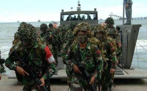 Latgab TNI 2012 : 2.296 Prajurit TNI Tiba Di Sangatta Latgab TNI 2012 : 2.296 Prajurit TNI Tiba Di Sangatta