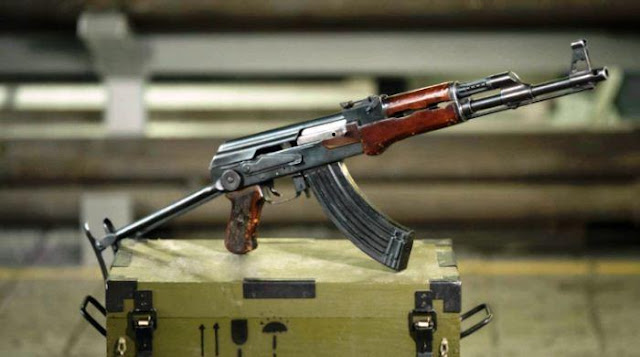 AK AK