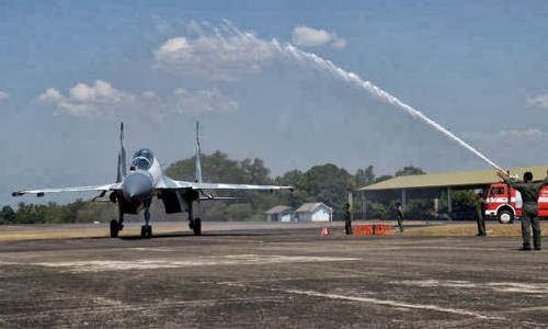 Prosesi Pelangi untuk serah terima Sukhoi Su-30MK2 Prosesi Pelangi untuk serah terima Sukhoi Su-30MK2