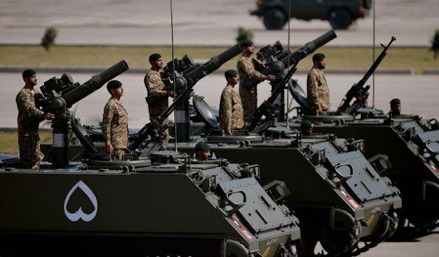 Parade persenjataan militer Pakistan Parade persenjataan militer Pakistan