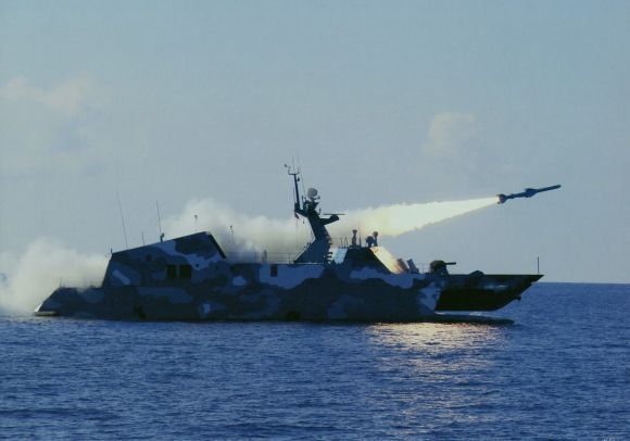 kapal cepat rudal china