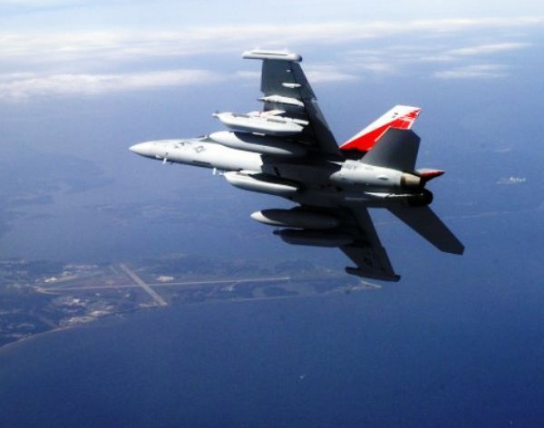 EA-18G Growlers Australia Beli 12 Radar Jamming EA-18G Growlers