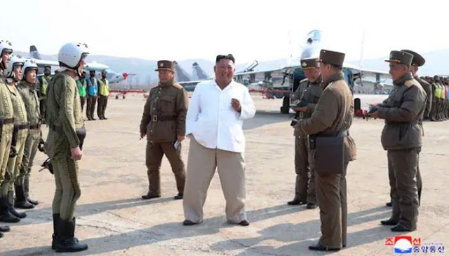 Pemimpin Korea Utara Kim Jong-un berkunjung ke Sunchon Airbase