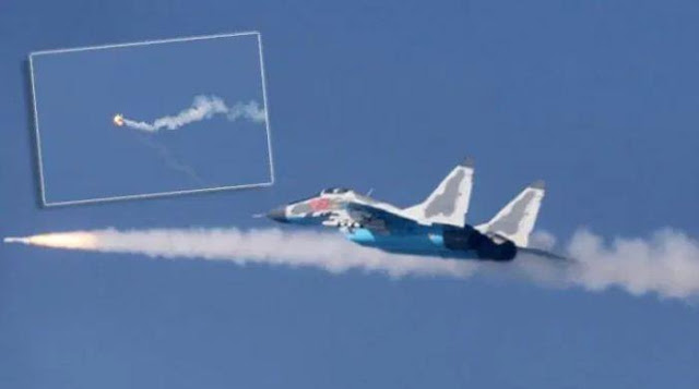 MiG-29 Korea Utara menembakkan rudal