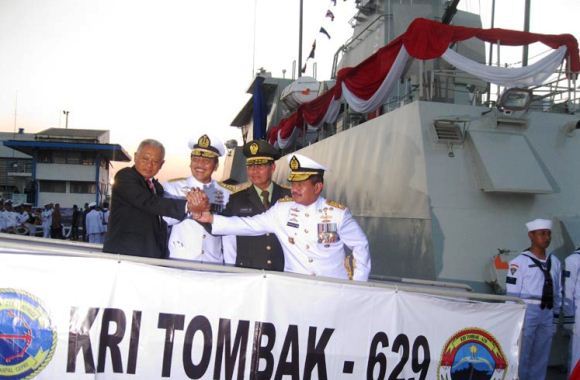 Peresmian dan serah terima KRI Tombak-629