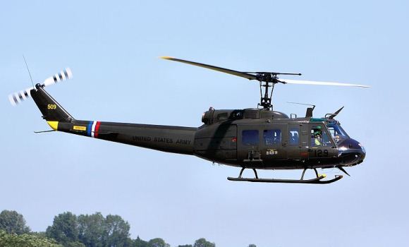 UH-1H Huey UH-1H Huey