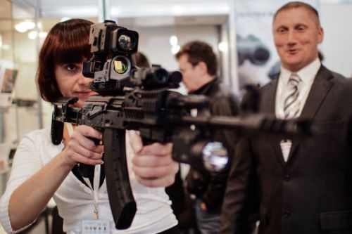 AK-103 Senapan serbu Kalashnikov Ak-103