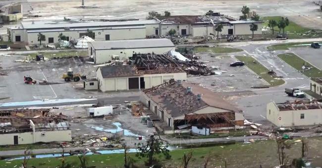Pangkalan Udara Tyndall rusak akibat badai Pangkalan Udara Tyndall rusak akibat badai