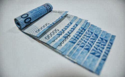 Uang 50 ribu Rupiah Uang 50 ribu Rupiah