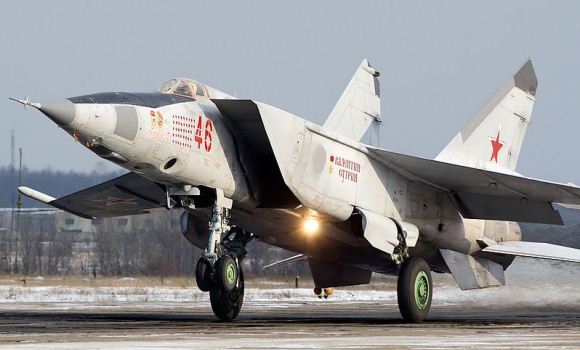 MiG-25 Foxbat MiG-25 Foxbat
