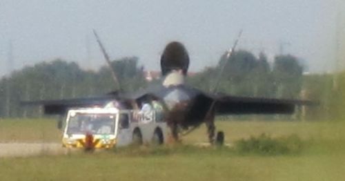 jet tempur siluman baru china J-31