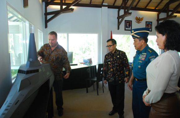 KASAL tinjau pembangunan Trimaran KASAL tinjau pembangunan Trimaran