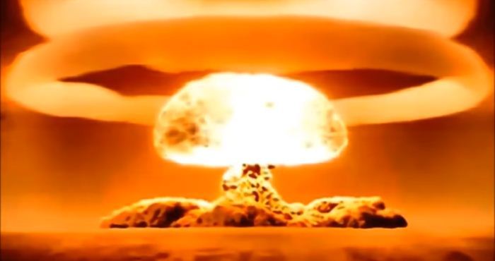 Uji coba Tsar Bomba Uji coba Tsar Bomba