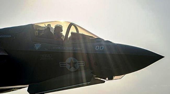 Debut pertempuran F-35 Debut pertempuran F-35