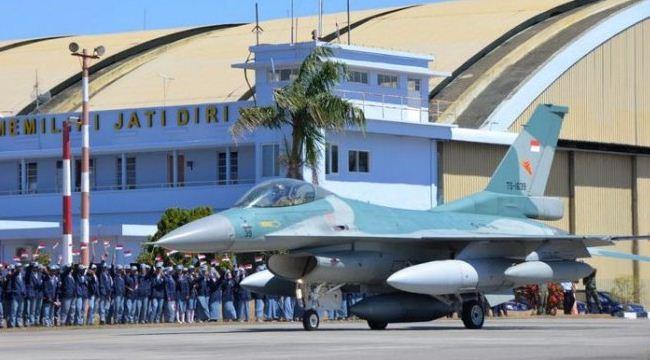 Keberangkatan 8 F-16 ke Darwin Keberangkatan 8 F-16 ke Darwin