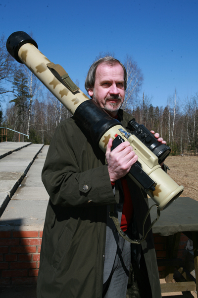 Peluncur Granat RPG-32 "Hasyim" Rusia