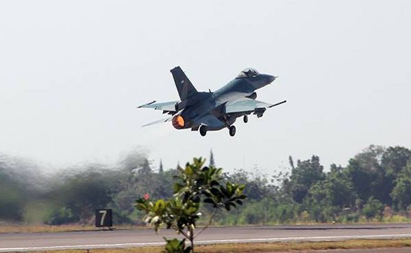 F-16 TNI AU F-16 TNI AU