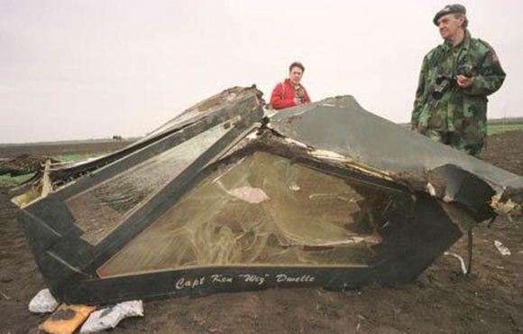 Bangkai F-117 Nighthawk Bangkai F-117 Nighthawk