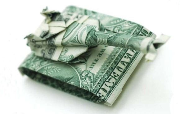 Tank dari uang dolar Belanja militer dunia