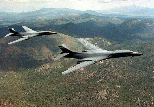 B-1B Lancer B-1B Lancer