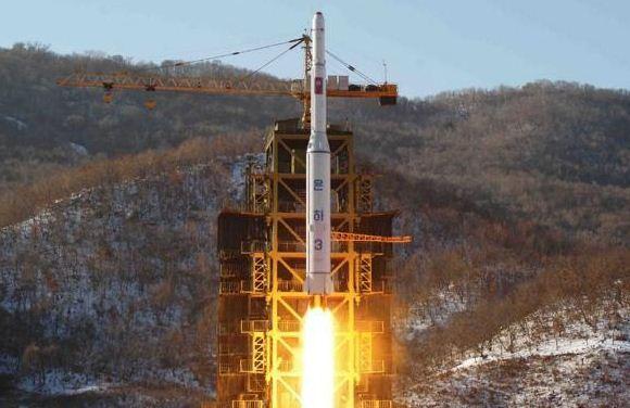 Unha-3 Roket Korea Utara Unha-3
