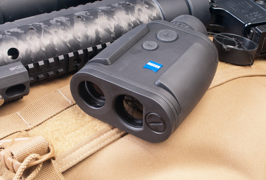 Pengintai Laser - Laser Range Finder Victory Zeiss 8x26 PRF