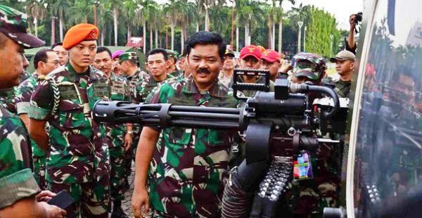 Pameran Alutsista TNI di Kawasan Monas Pameran Alutsista TNI di Kawasan Monas