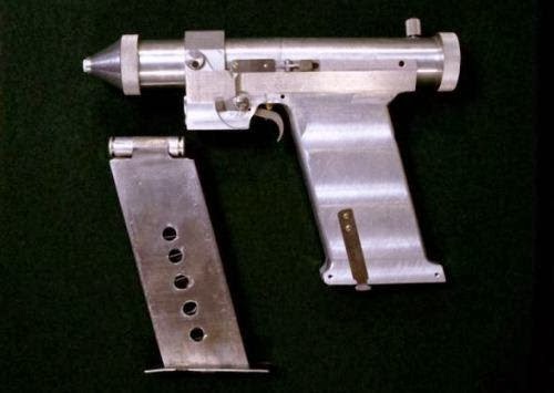 Pistol laser Uni Soviet