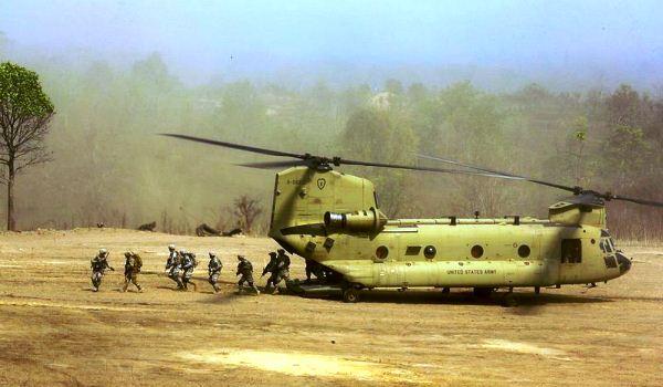 Helikopter Chinook Helikopter Chinook