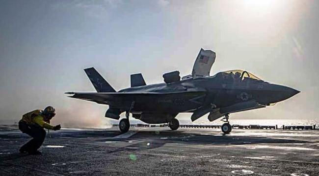 Debut pertempuran F-35 Debut pertempuran F-35