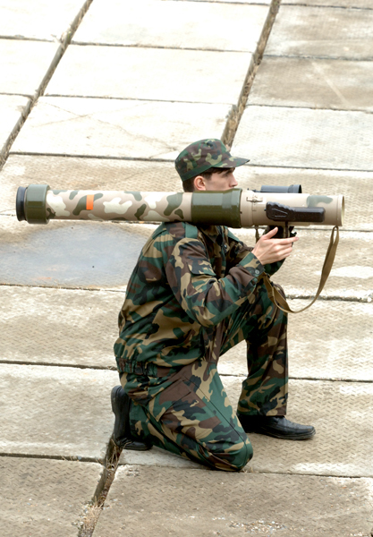 Peluncur Granat RPG-32 "Hasyim" Rusia