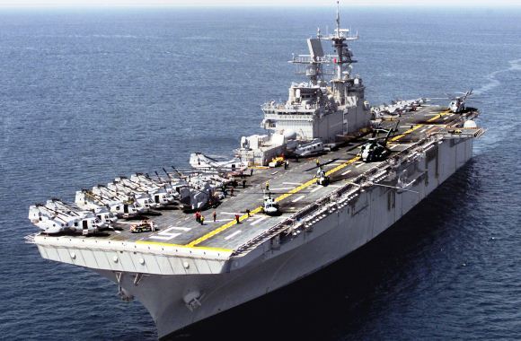 USS Bataan (Kelas Wasp) USS Bataan (Kelas Wasp)