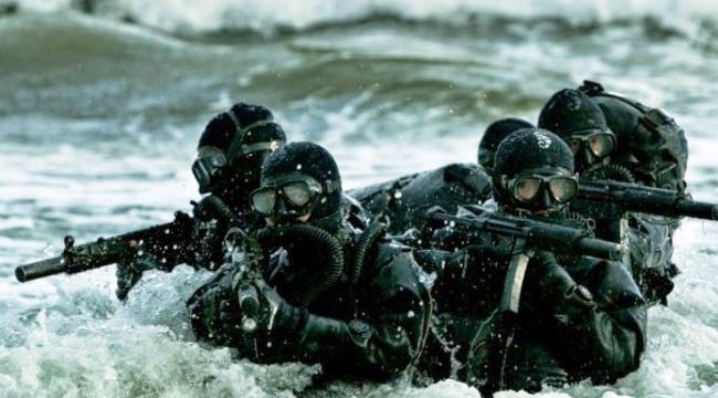 Pasukan khusus TNI AL Detasemen Jala Mangkara (Denjaka) Pasukan khusus TNI AL Detasemen Jala Mangkara (Denjaka)