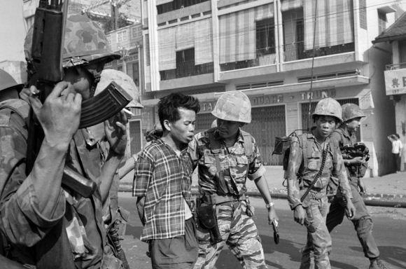 Viet cong di eksekusi Viet cong di eksekusi