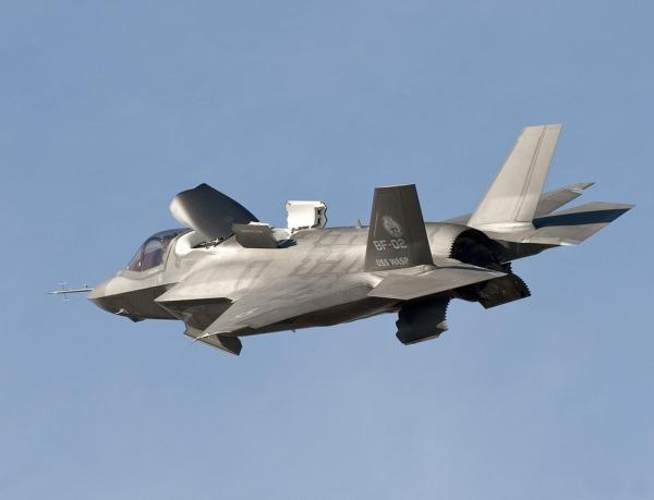 Jet tempur siluman F-35 Lightning II Inggris Terima Jet Tempur F-35 Pertama