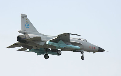 Jet tempur JF-17 Thunder buatan Cina dan Pakistan
