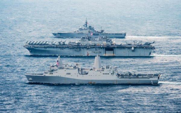 Latihan Angatan Laut AS dan Jepang Latihan Angatan Laut AS dan Jepang