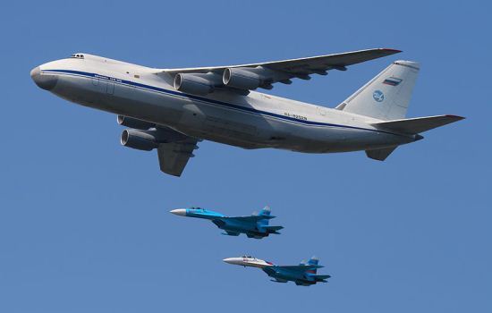 Antonov AN-124 Ruslan Antonov AN-124 Ruslan