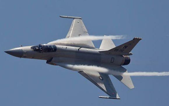 JF-17 Thunder JF-17 Thunder Angkatan Udara Pakistan