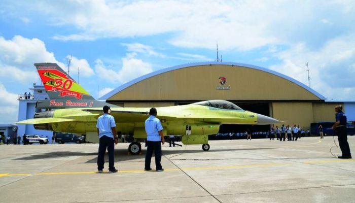 F-16 TNI AU F-16 TNI AU