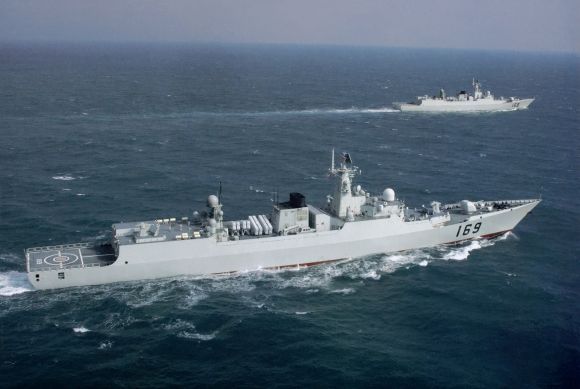kapal_perang_china